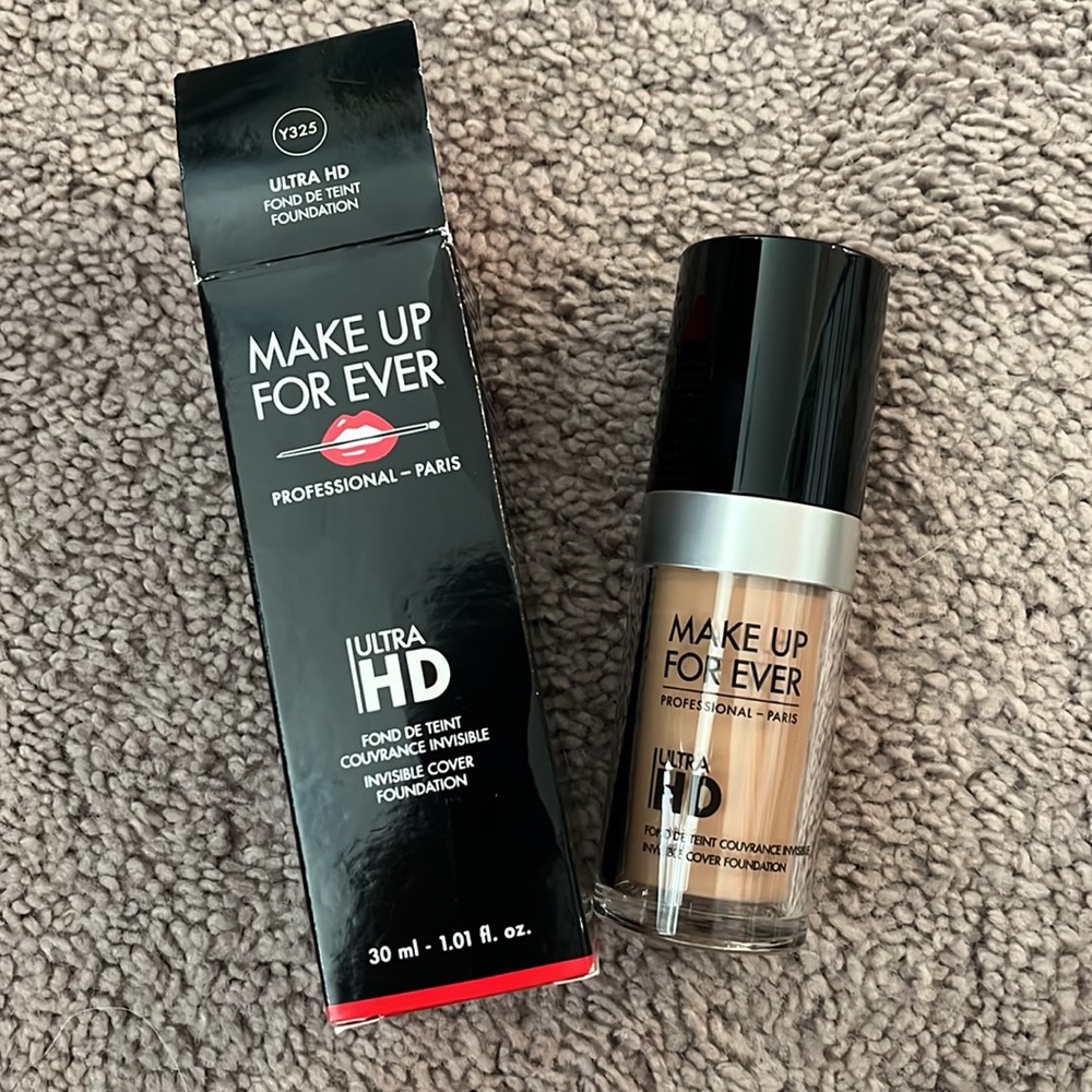 Makeup forever foundation Y325